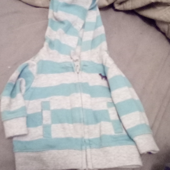 Jackets - Picture 11 of 12